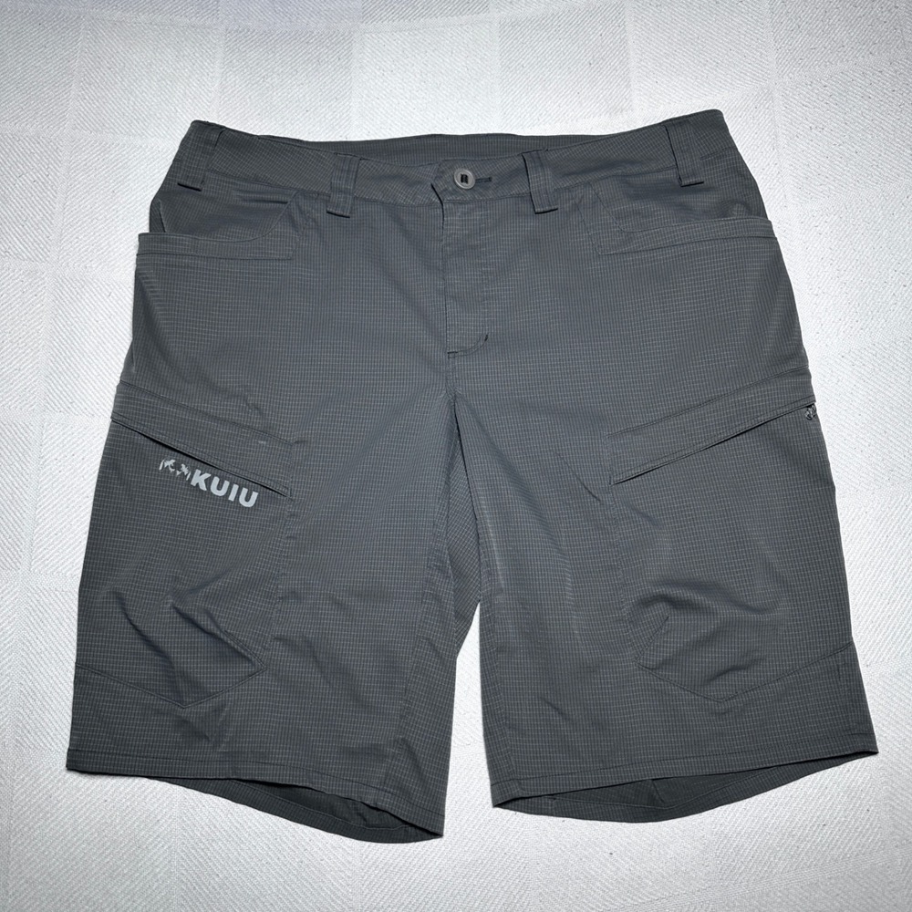 KUIU Tiburon Shorts Mens 38 AirMatrix Grid Mesh DWR Tech Hiking Gunmetal Gray